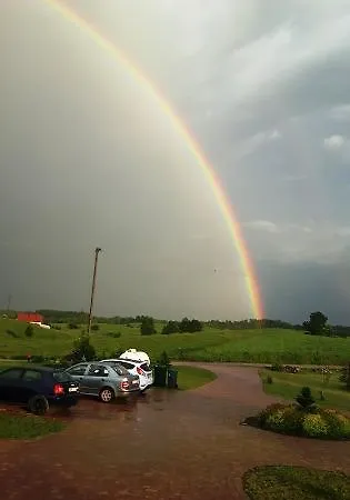 Gosciniec Nad Stawem Zełwągi